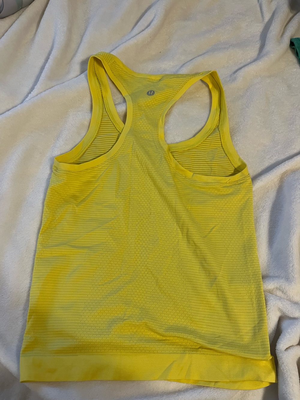 Yellow lululemon swiftly race back tank top💛